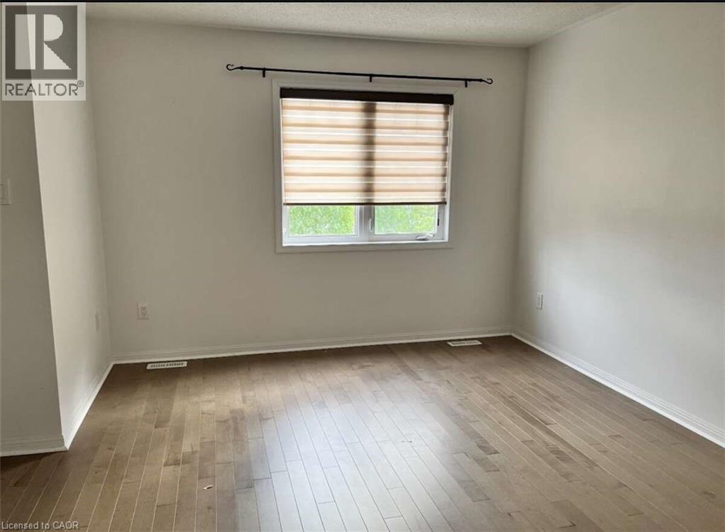 450 Cavanagh Lane, Milton, ON - Indoor Photo Showing Other Room