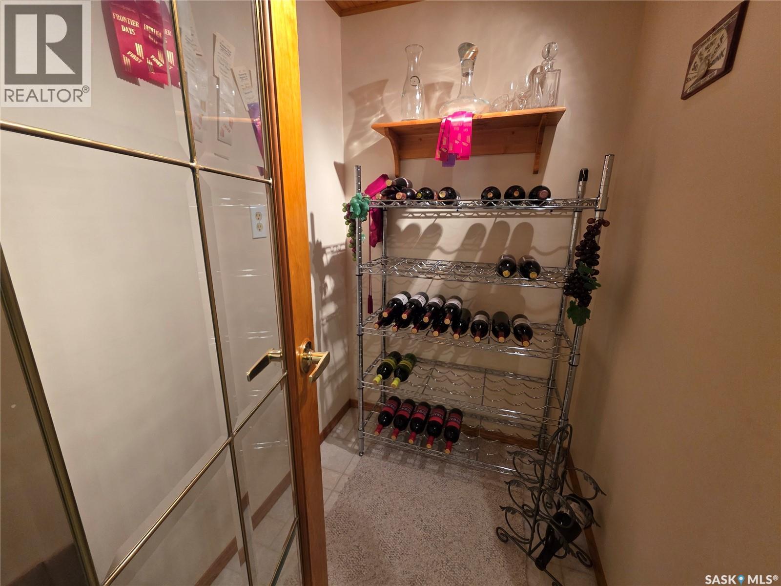 464 Macdonald Drive, Swift Current, SK - Indoor Photo Showing Other Room