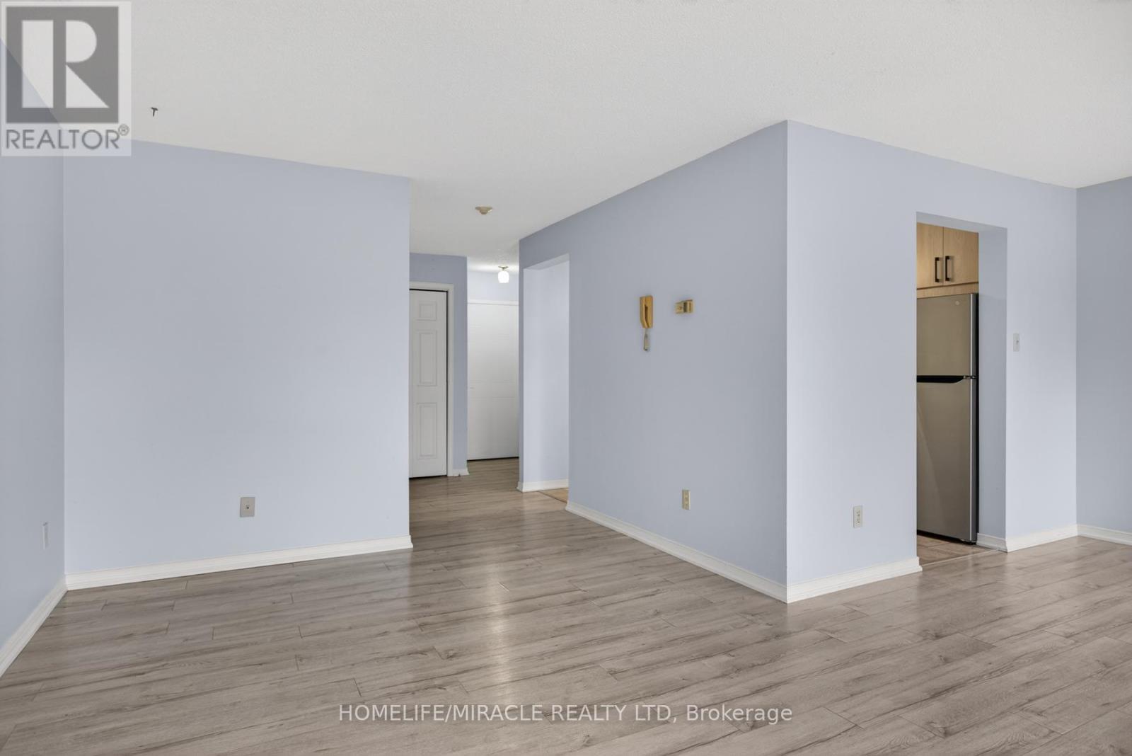 32 - 36 Champlain Crescent, Peterborough, ON - Indoor Photo Showing Other Room
