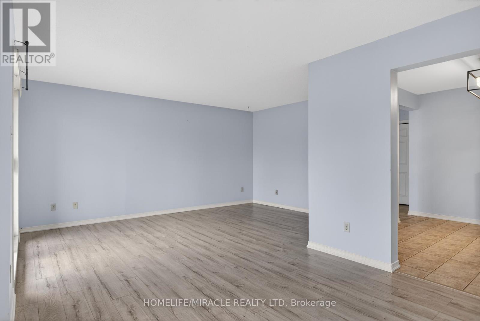 32 - 36 Champlain Crescent, Peterborough, ON - Indoor Photo Showing Other Room