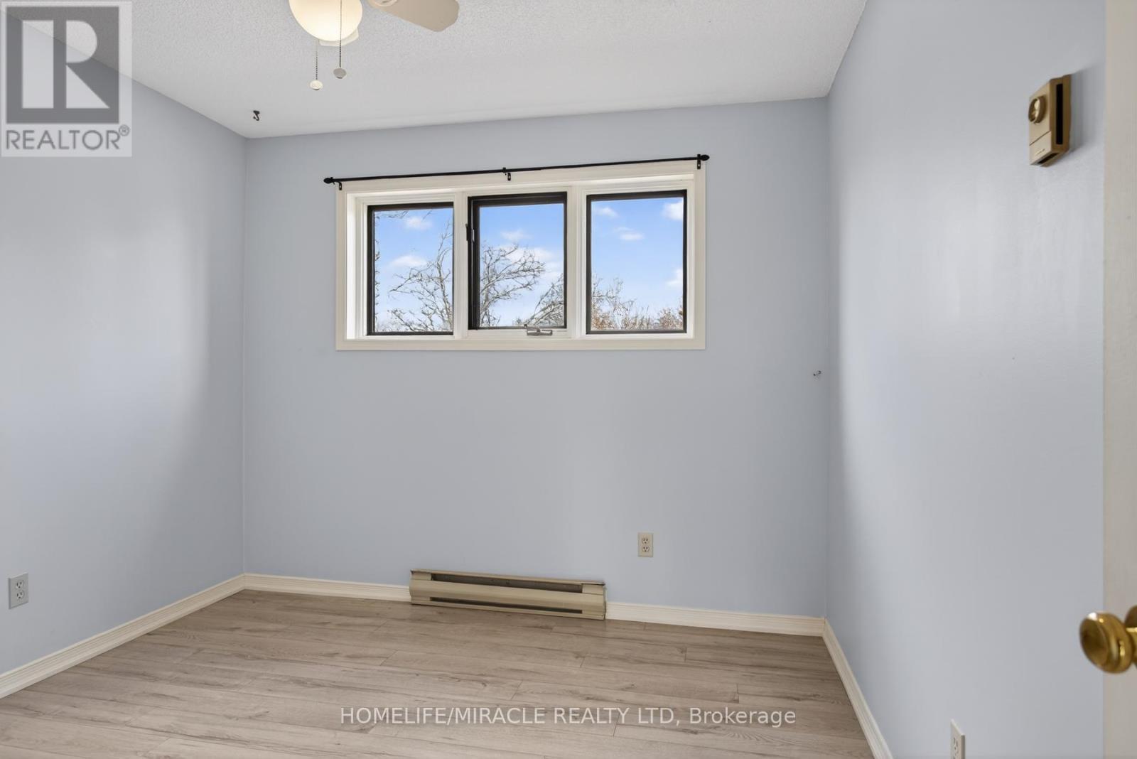 32 - 36 Champlain Crescent, Peterborough, ON - Indoor Photo Showing Other Room