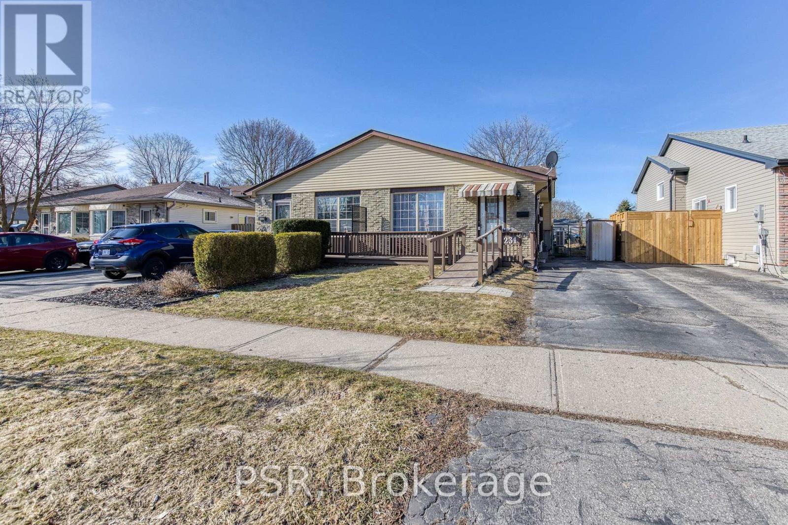 231 Heritage Drive, Kitchener, ON - Outdoor
