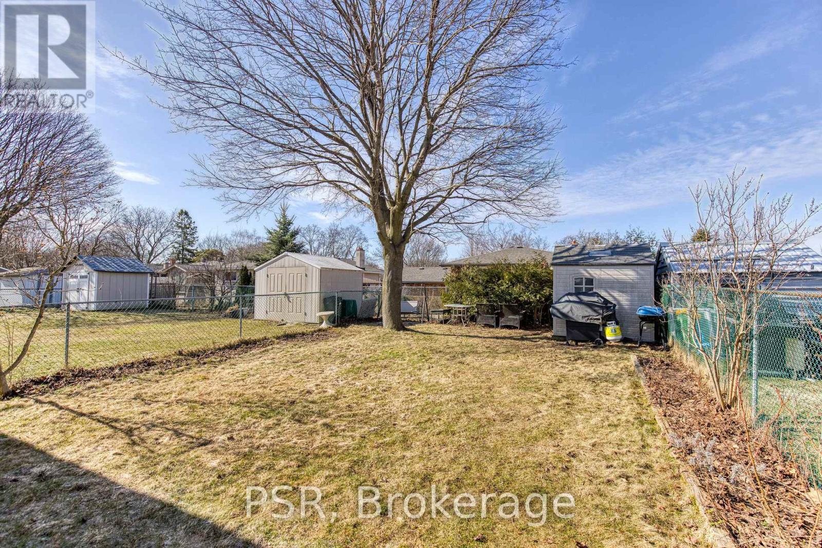 231 Heritage Drive, Kitchener, ON - Outdoor