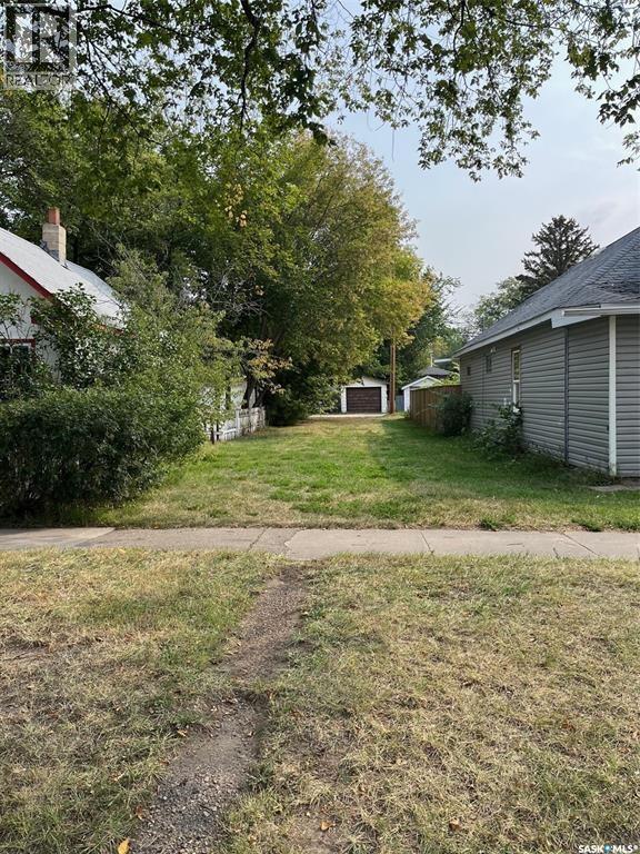 320 J Avenue S, Saskatoon, SK