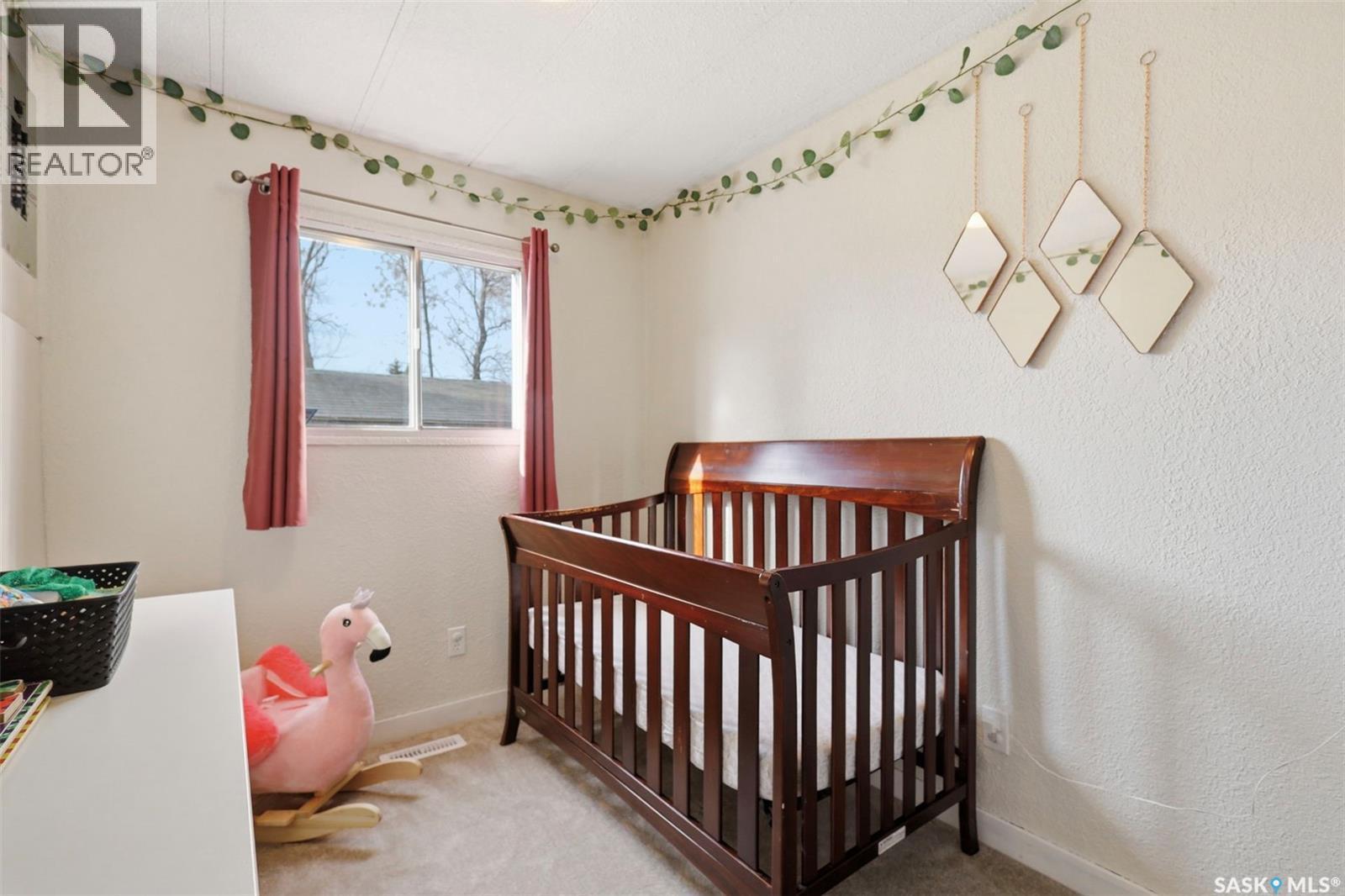 111 Leland Terrace, Saskatoon, SK - Indoor Photo Showing Bedroom