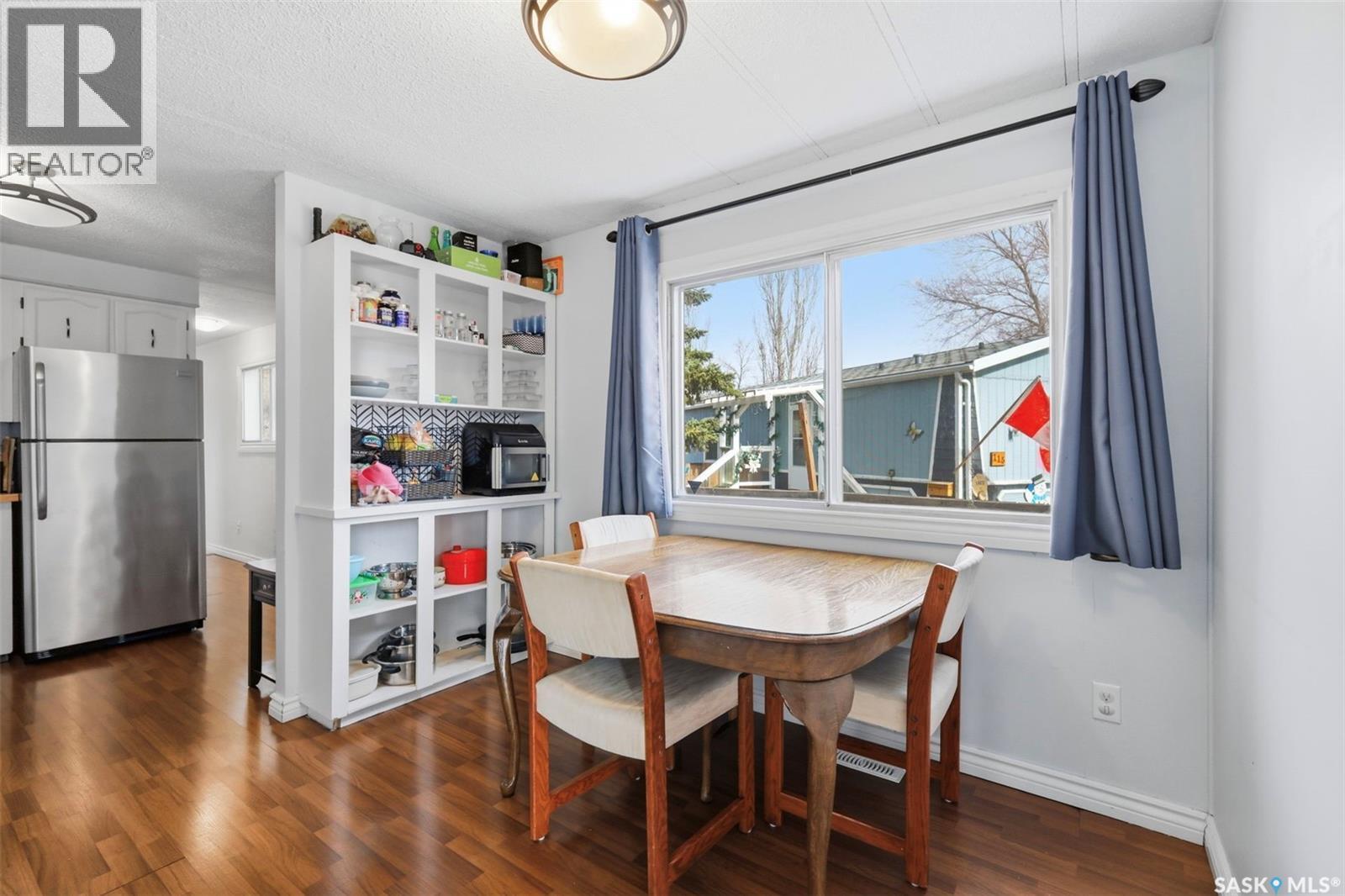 111 Leland Terrace, Saskatoon, SK - Indoor Photo Showing Dining Room