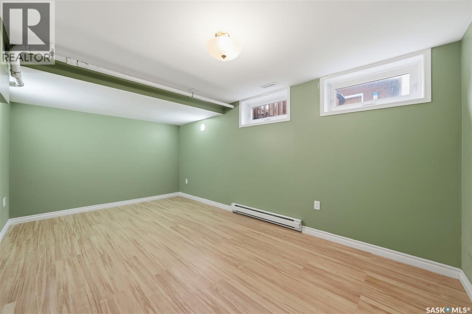 428 6Th Street E, Saskatoon, SK - Indoor Photo Showing Other Room