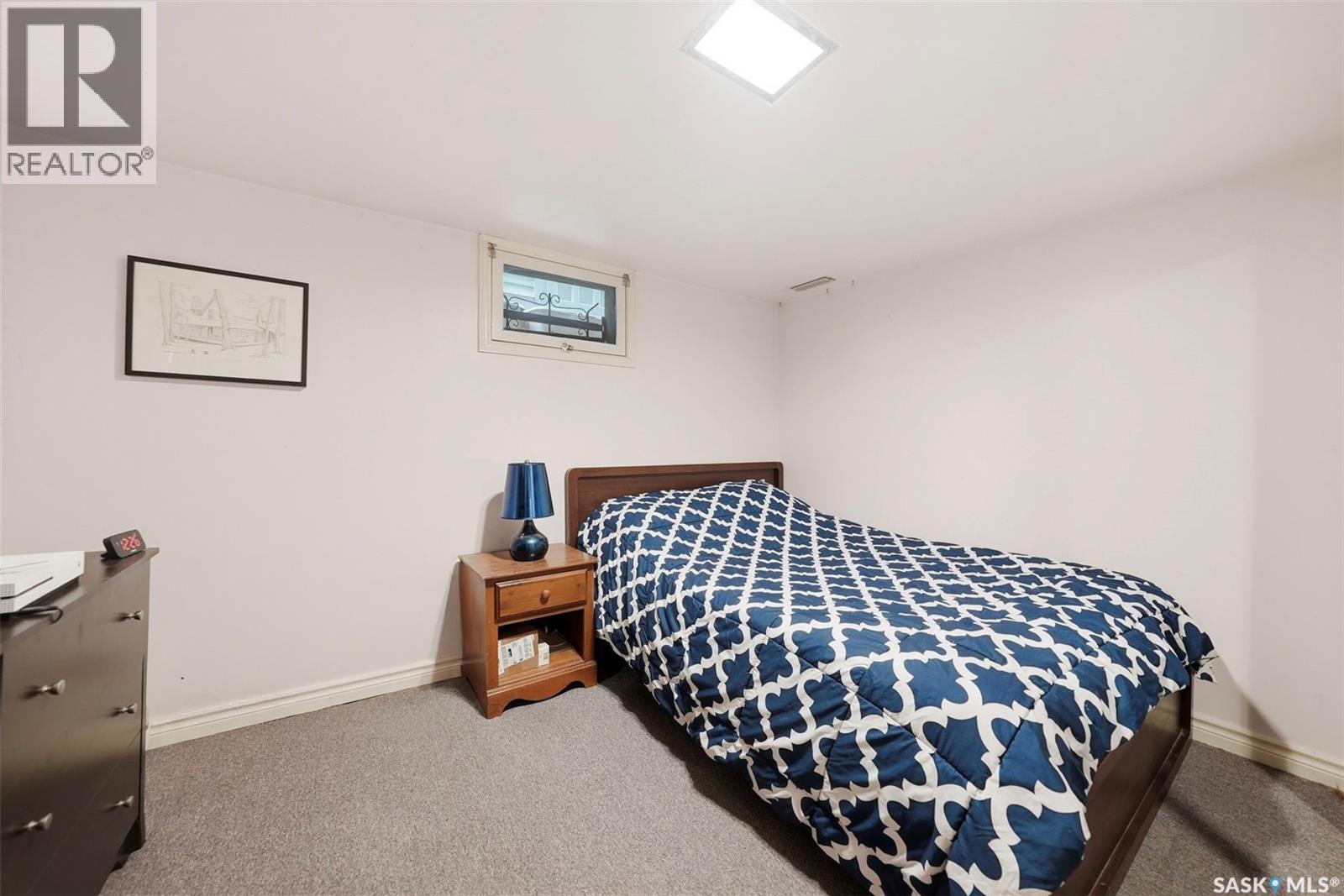 428 6Th Street E, Saskatoon, SK - Indoor Photo Showing Bedroom