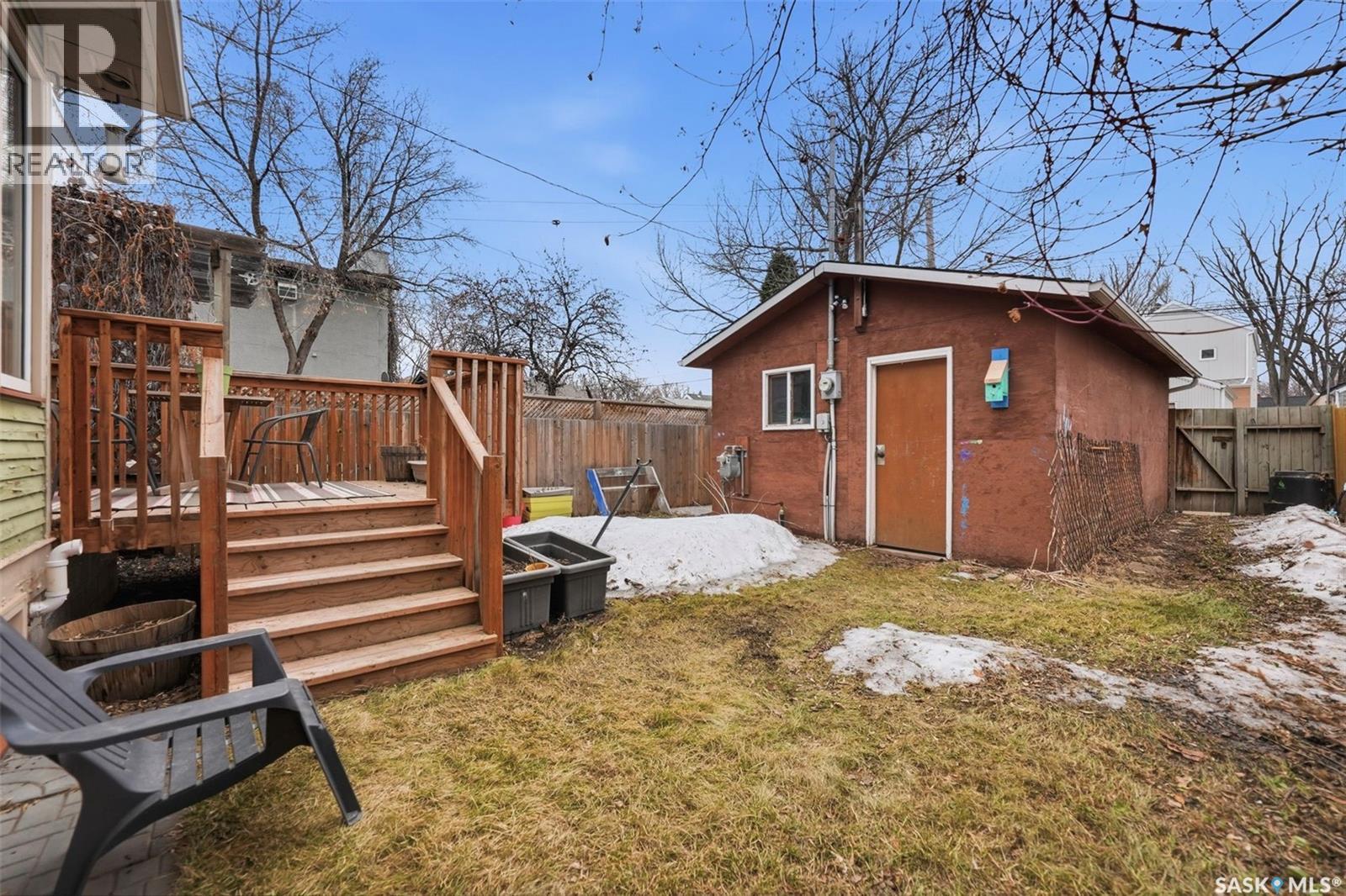 428 6Th Street E, Saskatoon, SK - Outdoor