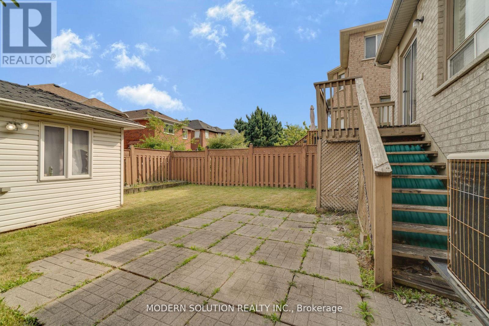 552 Wildgrass Road, Mississauga, ON - Outdoor