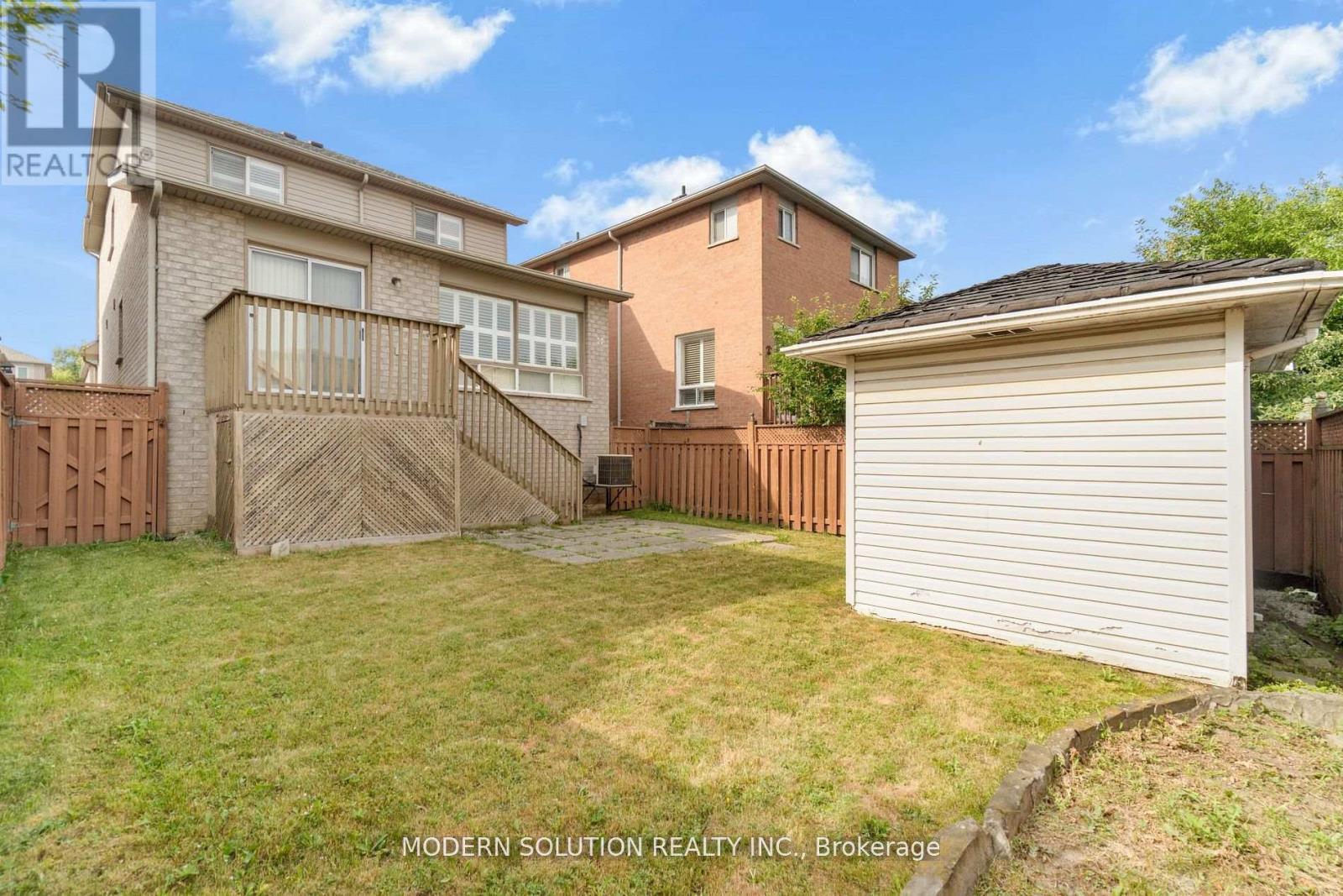 552 Wildgrass Road, Mississauga, ON - Outdoor With Exterior