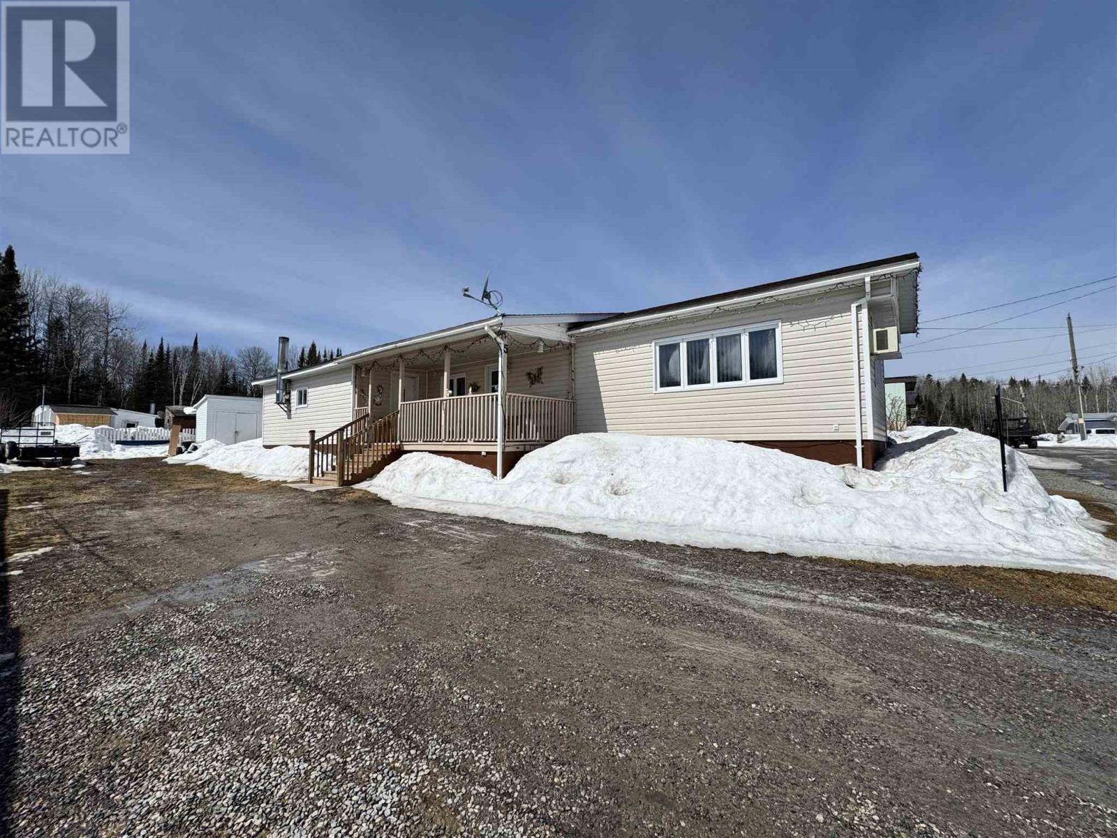 5 Fontaine Dr, Chapleau, ON - Outdoor