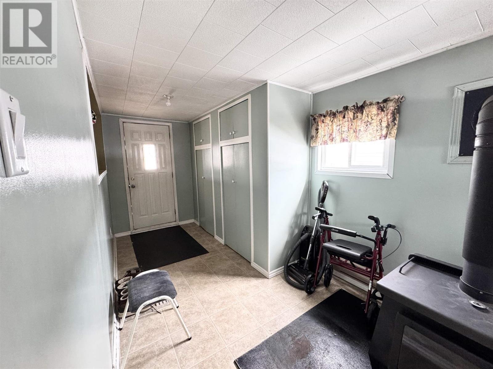 5 Fontaine Dr, Chapleau, ON - Indoor Photo Showing Other Room