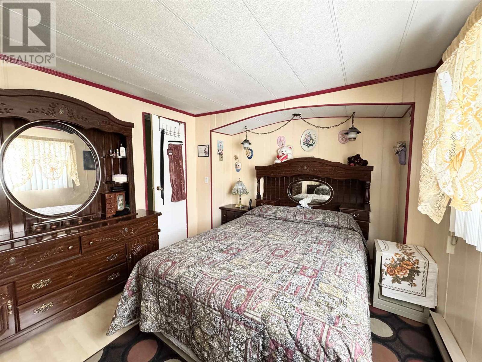 5 Fontaine Dr, Chapleau, ON - Indoor Photo Showing Bedroom