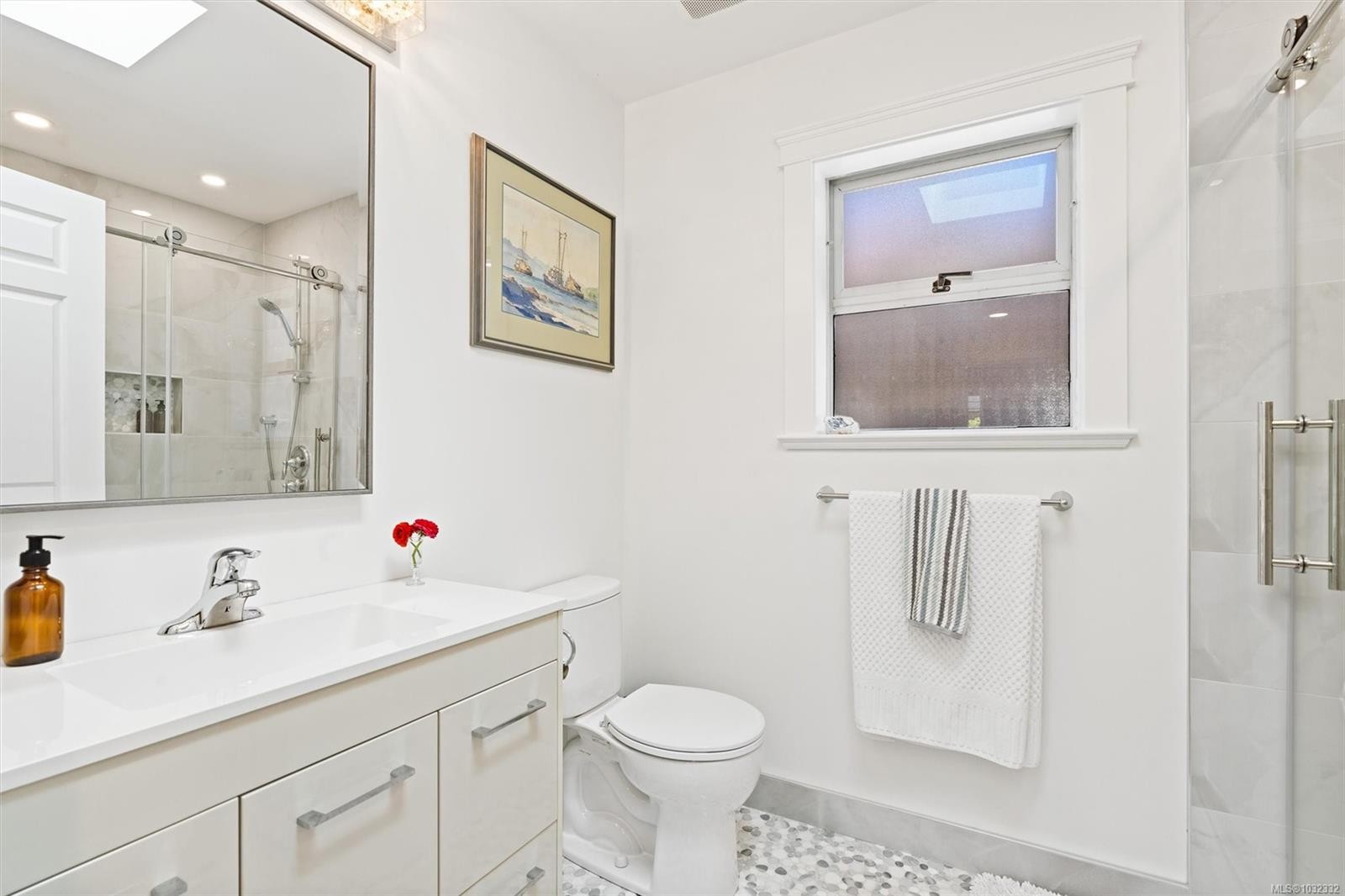 2590 Sinclair Rd, Saanich, BC