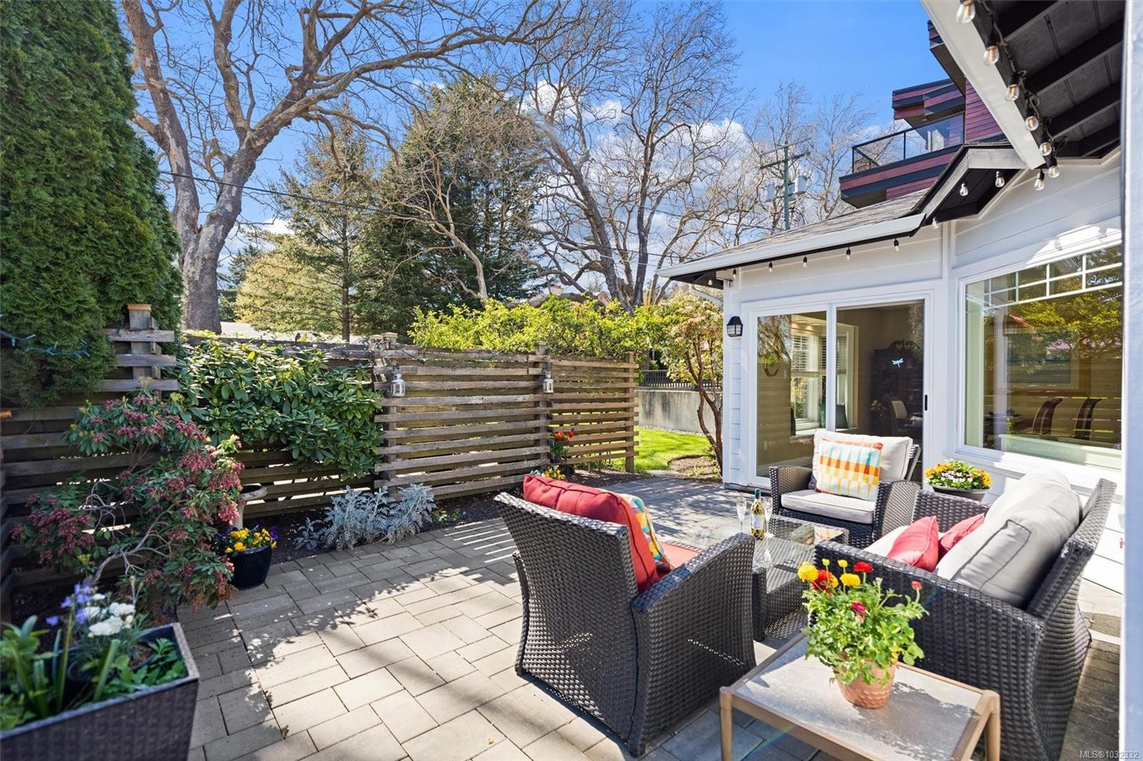 2590 Sinclair Rd, Saanich, BC