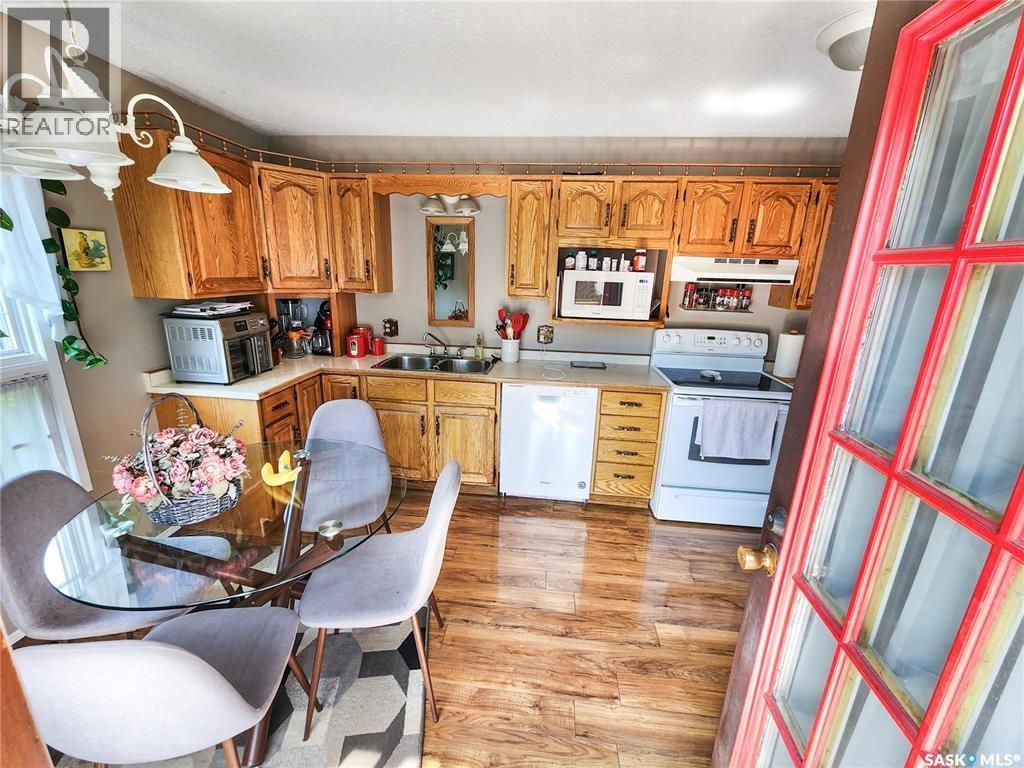 3069 Sherman Drive, Prince Albert, SK - Indoor
