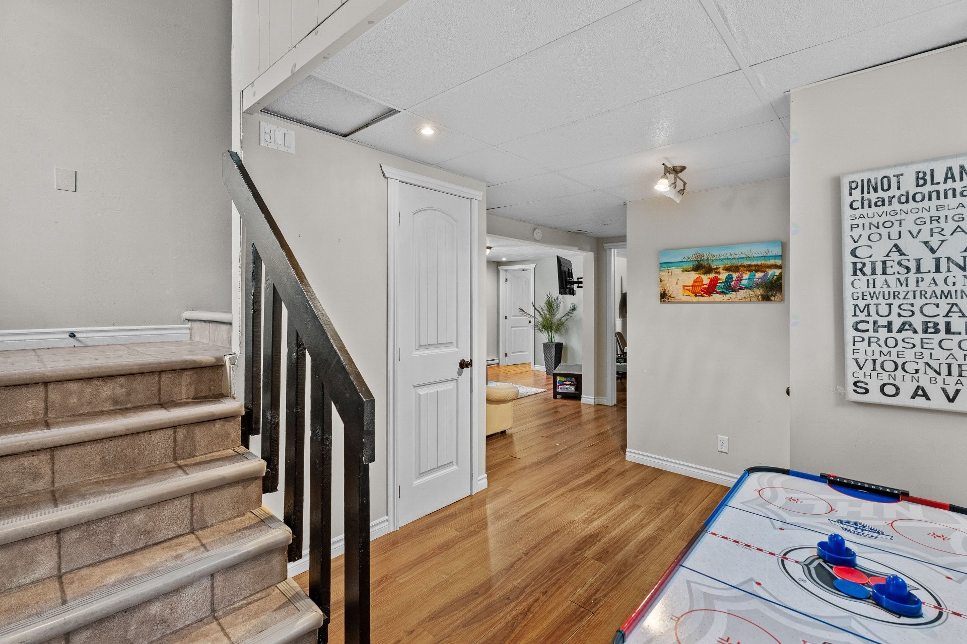 Escalier - 1170 Ch. De La Rivière-Blanche, Saint-Jean-De-Matha, QC - Indoor Photo Showing Other Room