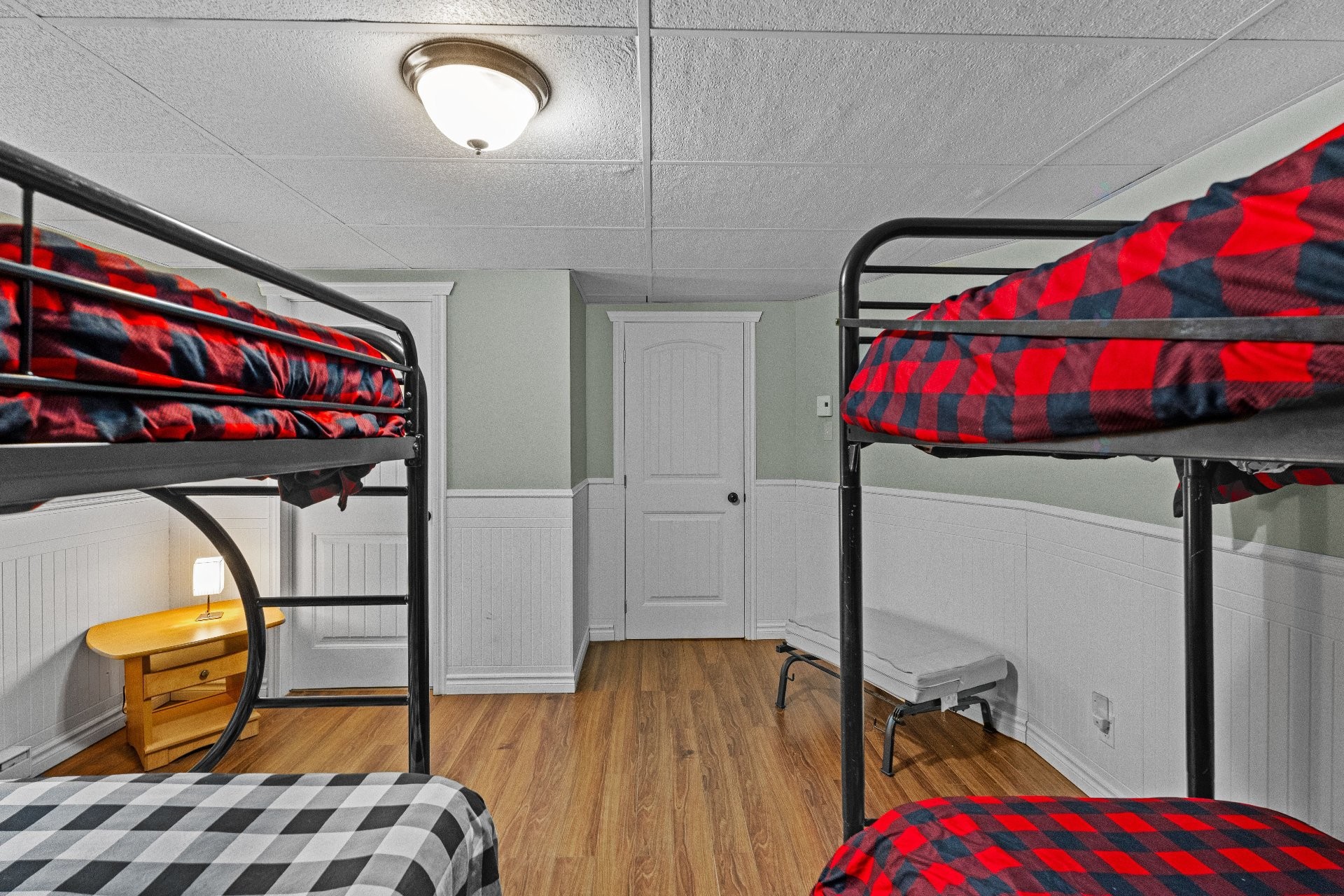 Chambre à coucher - 1170 Ch. De La Rivière-Blanche, Saint-Jean-De-Matha, QC - Indoor Photo Showing Bedroom