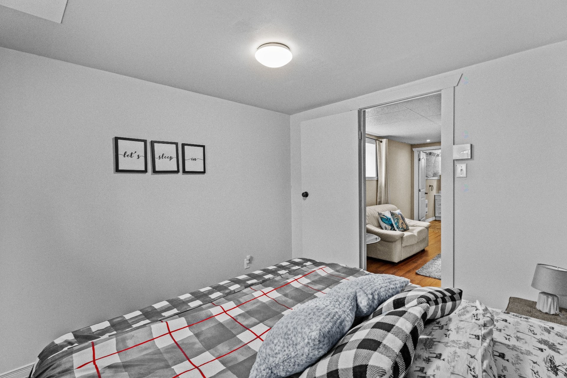 Chambre à coucher - 1170 Ch. De La Rivière-Blanche, Saint-Jean-De-Matha, QC - Indoor Photo Showing Bedroom
