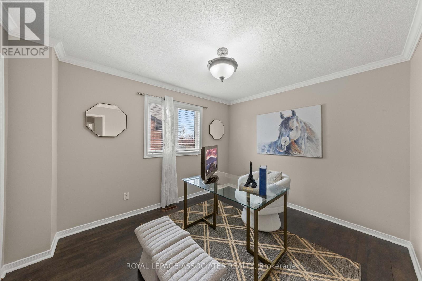 33 Hutton Crescent, Caledon, ON - Indoor Photo Showing Other Room