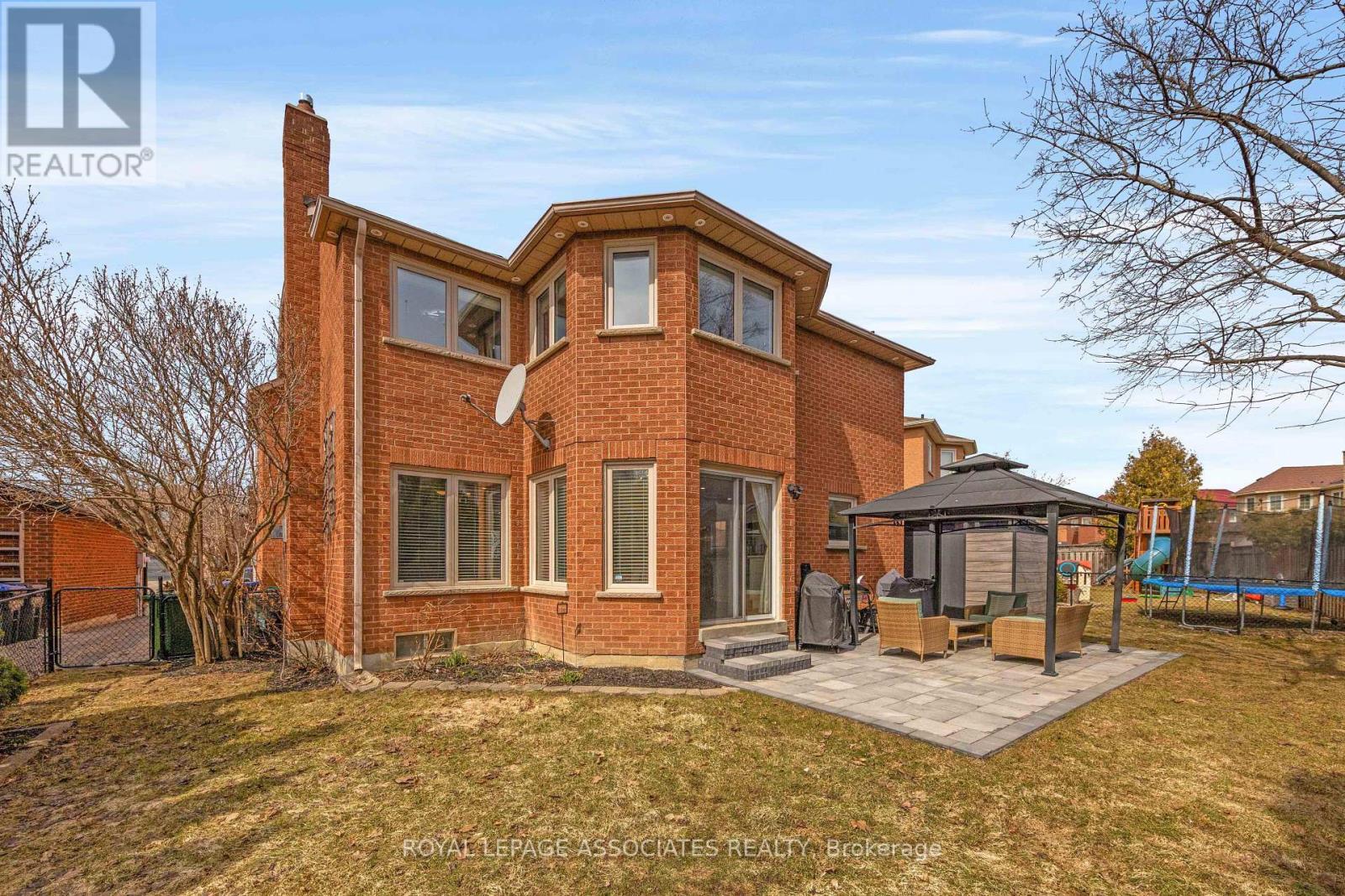 33 Hutton Crescent, Caledon, ON - Outdoor