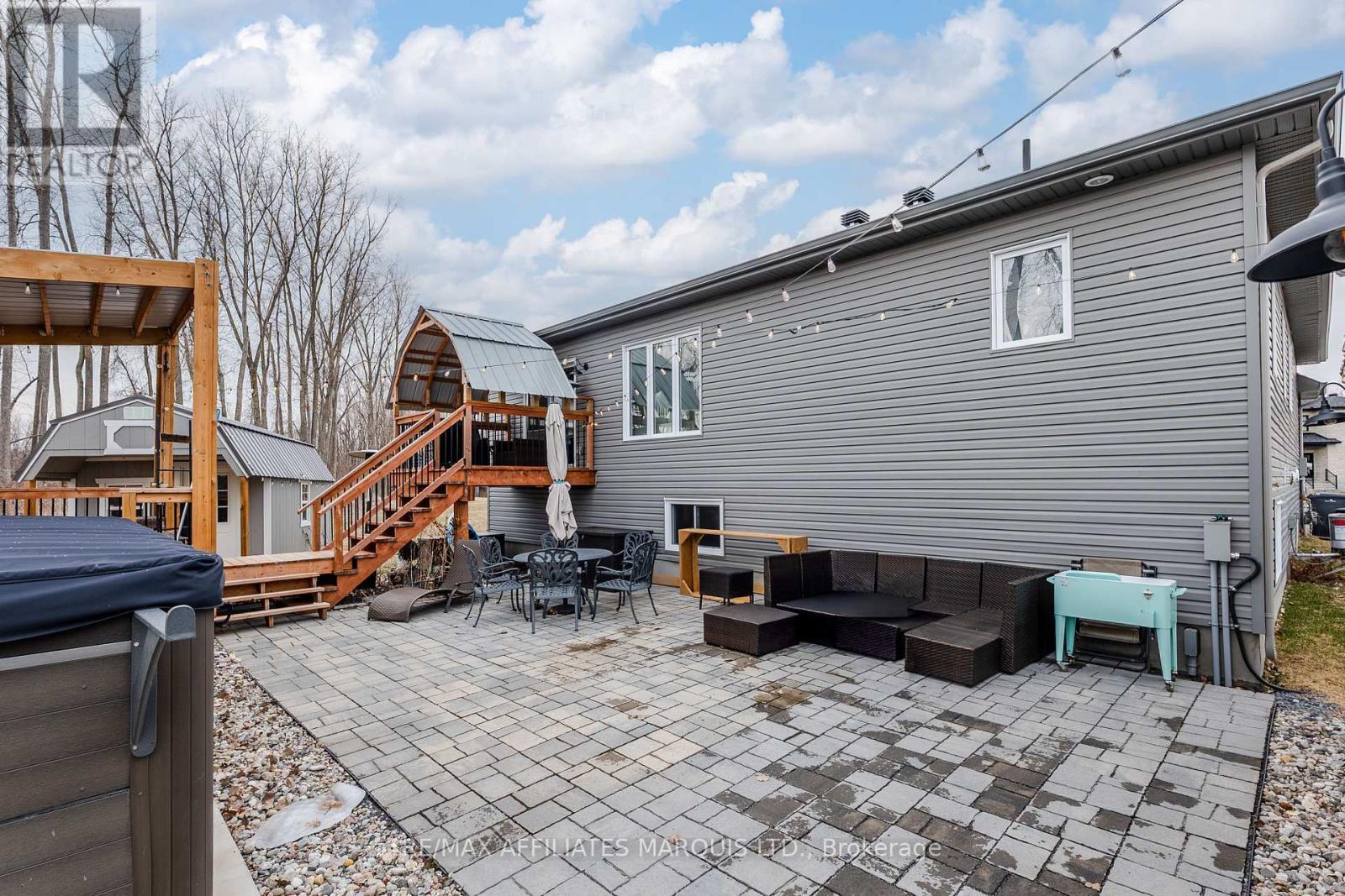 1108 Nicolas Crescent, Cornwall, ON - Outdoor With Exterior