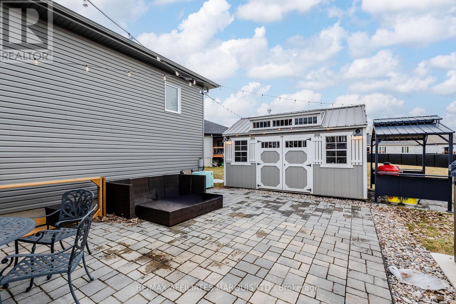 1108 Nicolas Crescent, Cornwall, ON - Outdoor