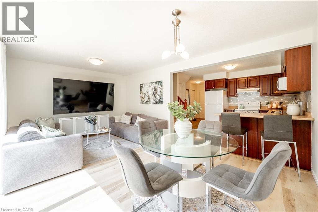 30 Fallowfield Drive, Kitchener, ON - Indoor