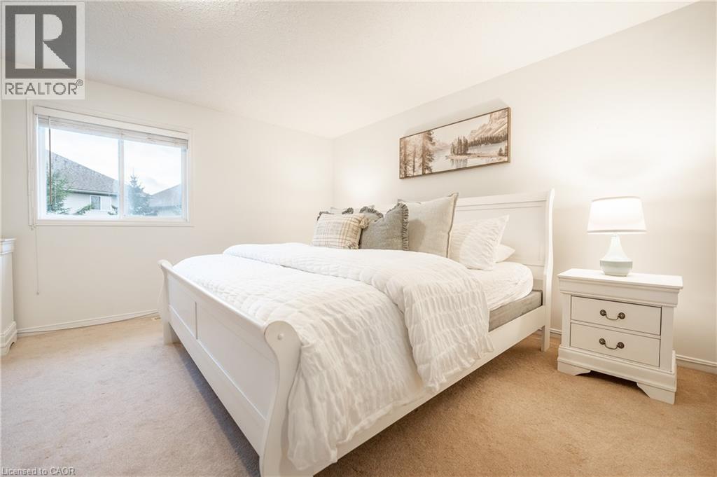30 Fallowfield Drive, Kitchener, ON - Indoor Photo Showing Bedroom