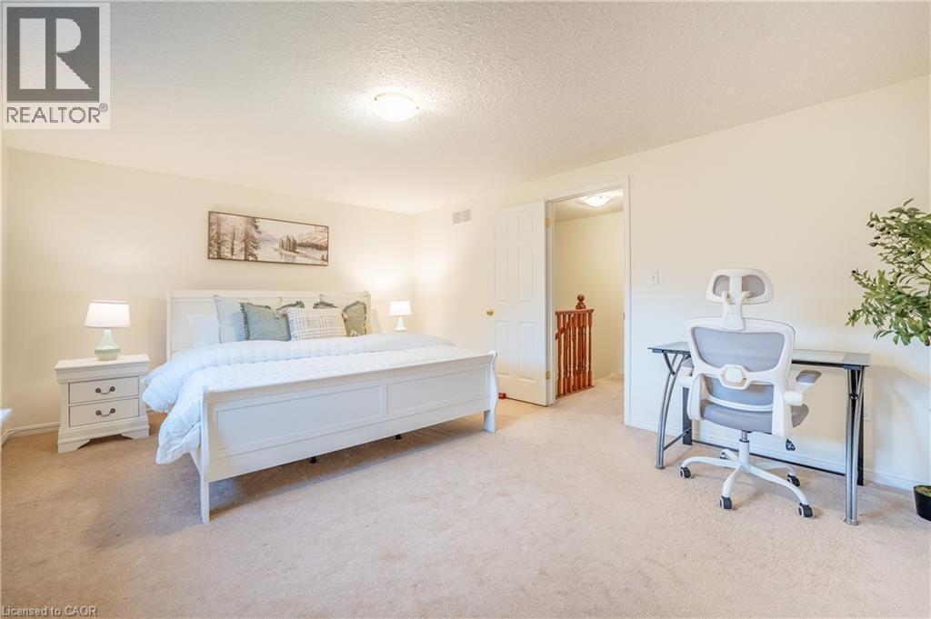 30 Fallowfield Drive, Kitchener, ON - Indoor Photo Showing Bedroom