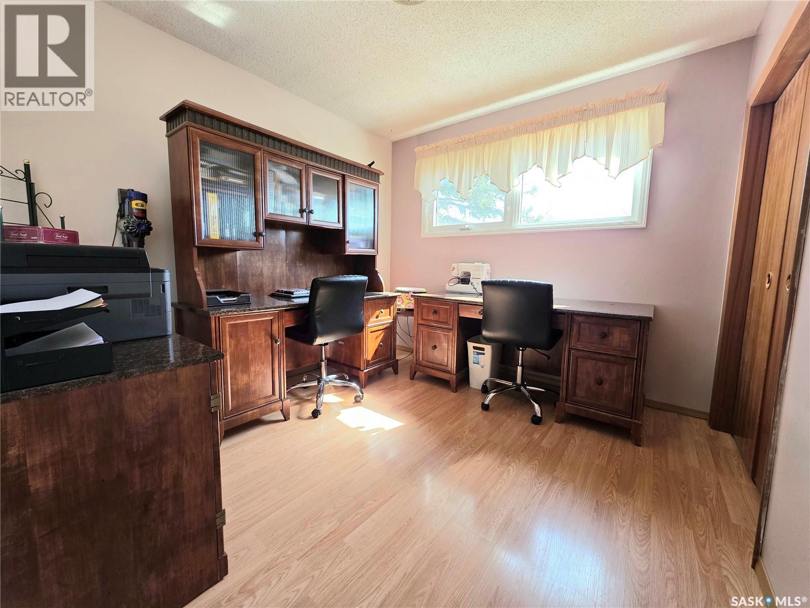 101 Fraser Avenue, Oxbow, SK - Indoor Photo Showing Office