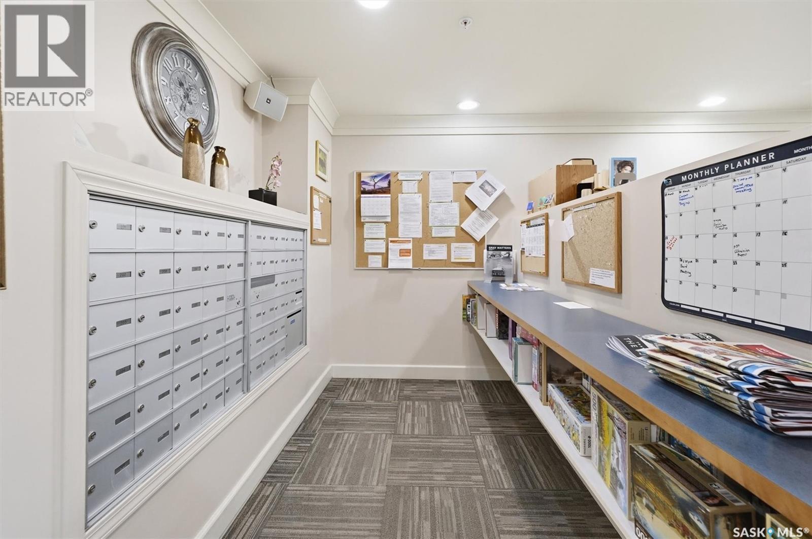 304 1622A Acadia Drive, Saskatoon, SK - Indoor Photo Showing Other Room