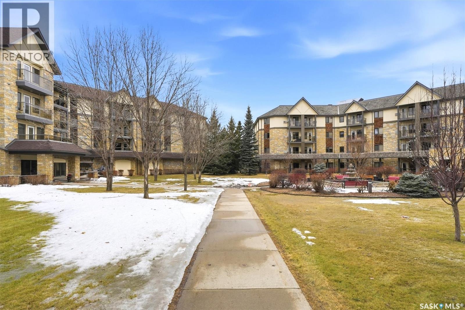 304 1622A Acadia Drive, Saskatoon, SK - Outdoor With Balcony With Facade