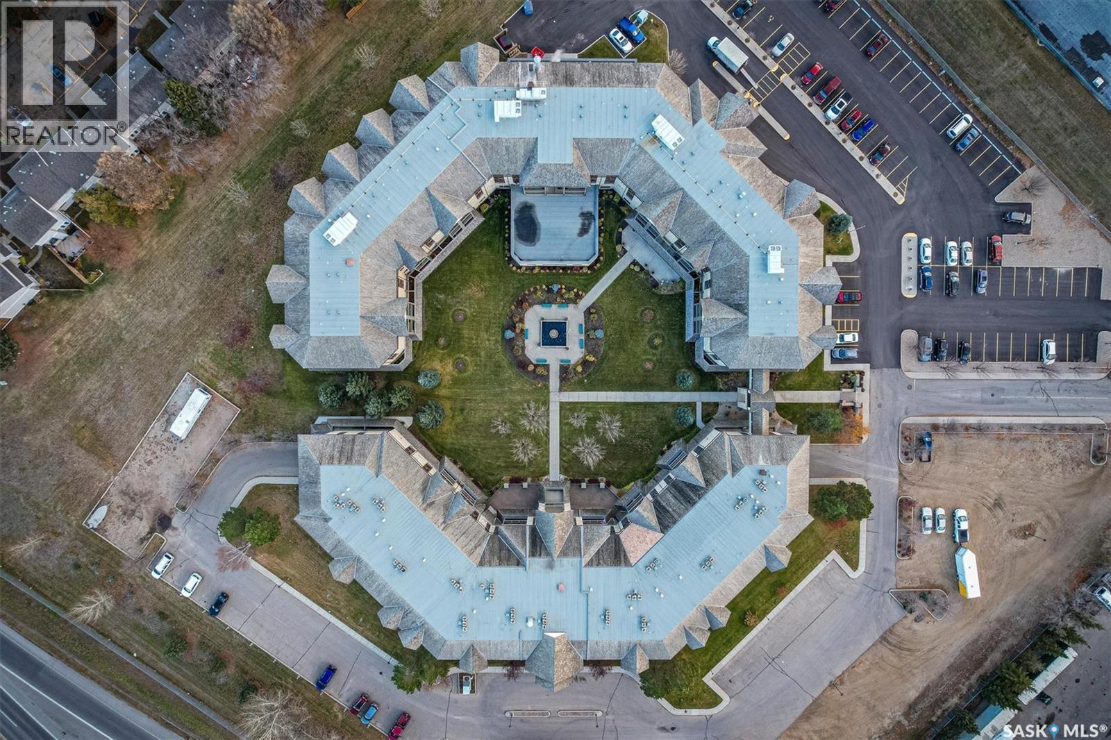 304 1622A Acadia Drive, Saskatoon, SK - With View