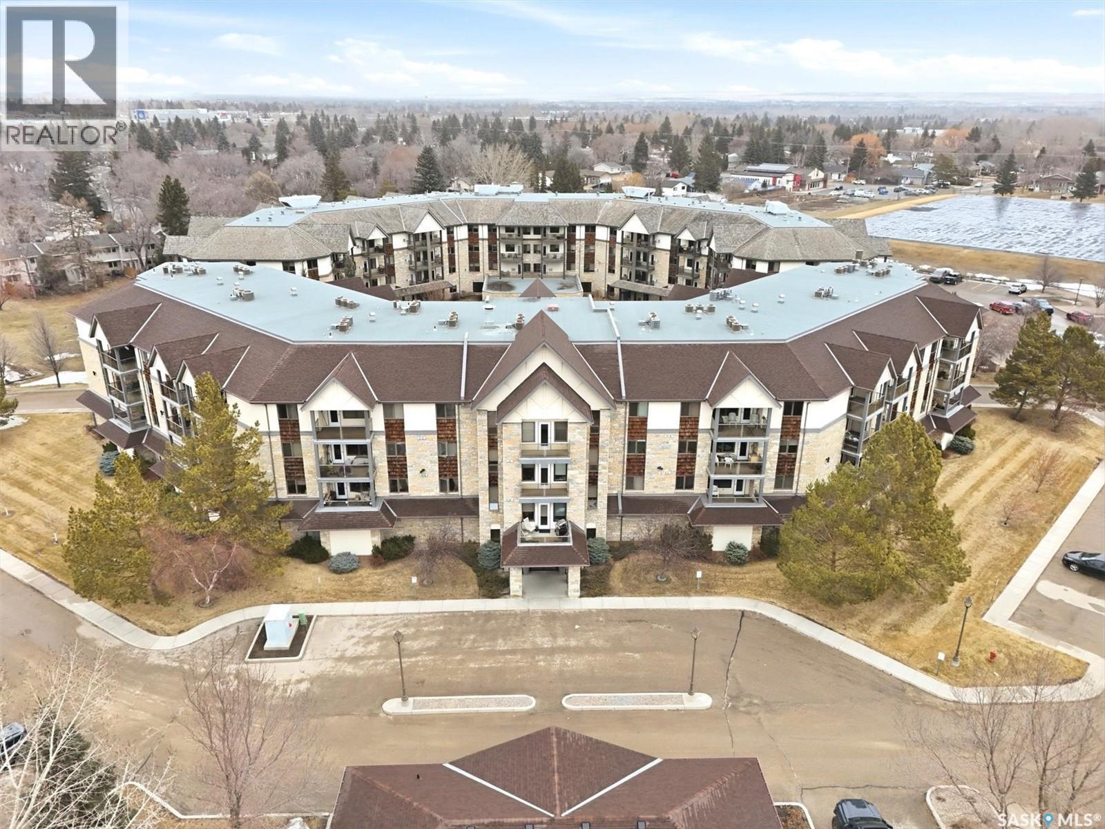 304 1622A Acadia Drive, Saskatoon, SK - Outdoor With View