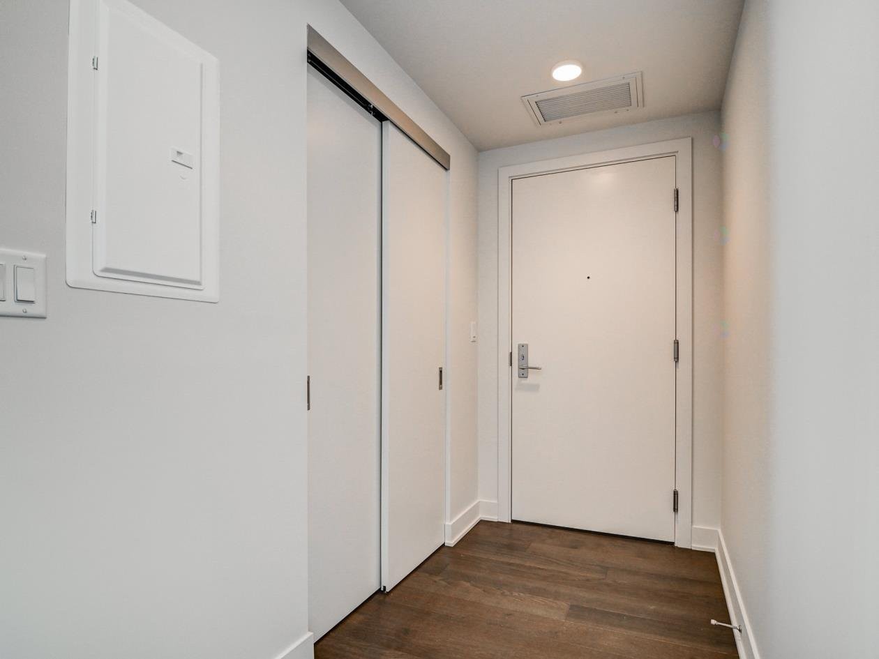 Hall d'entrée/Vestibule - 5211-1288 Rue St-Antoine O., Montréal (Ville-Marie), QC - Indoor Photo Showing Other Room