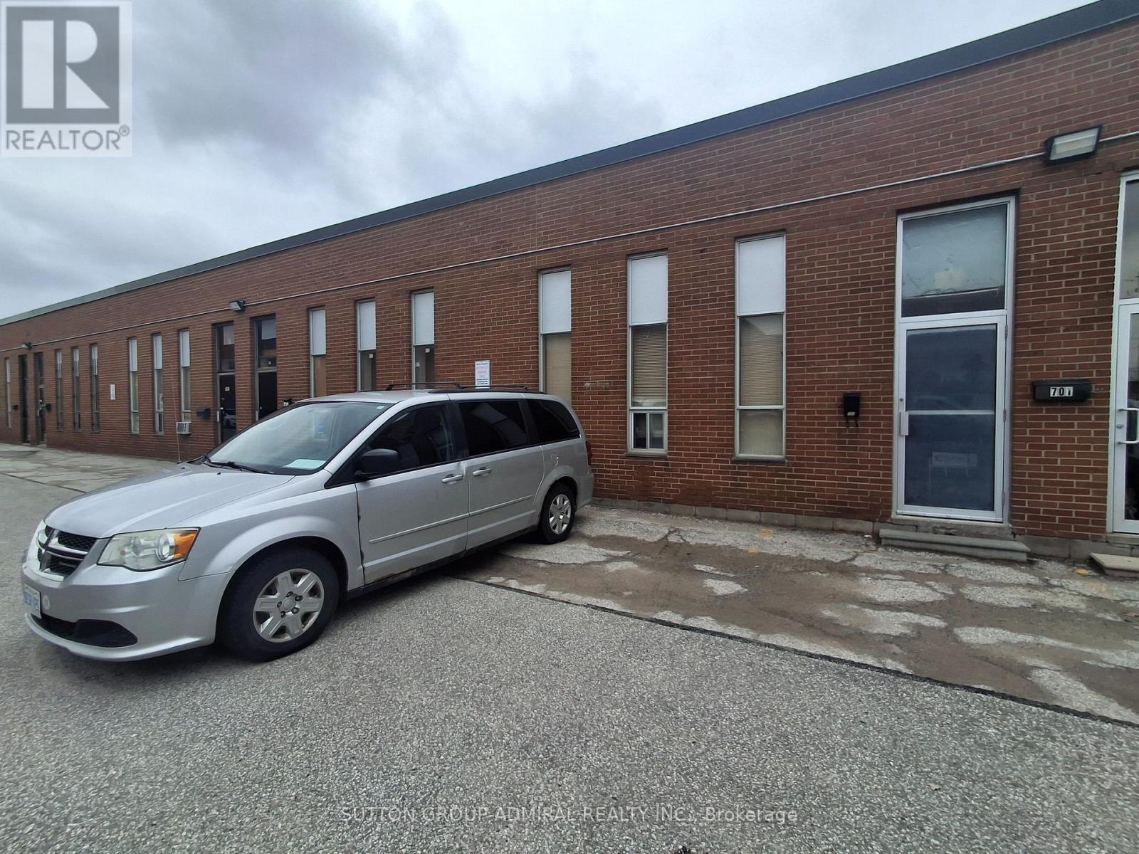 703 Garyray Drive, Toronto, ON