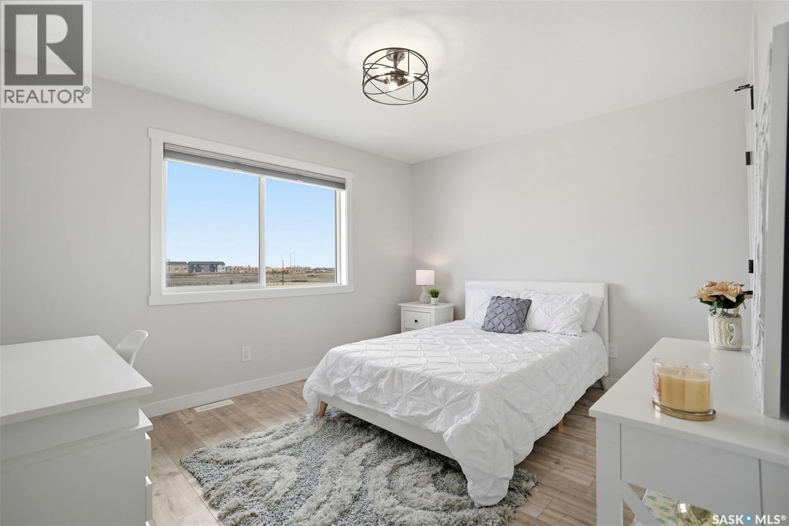 342 Stilling Manor, Saskatoon, SK - Indoor Photo Showing Bedroom