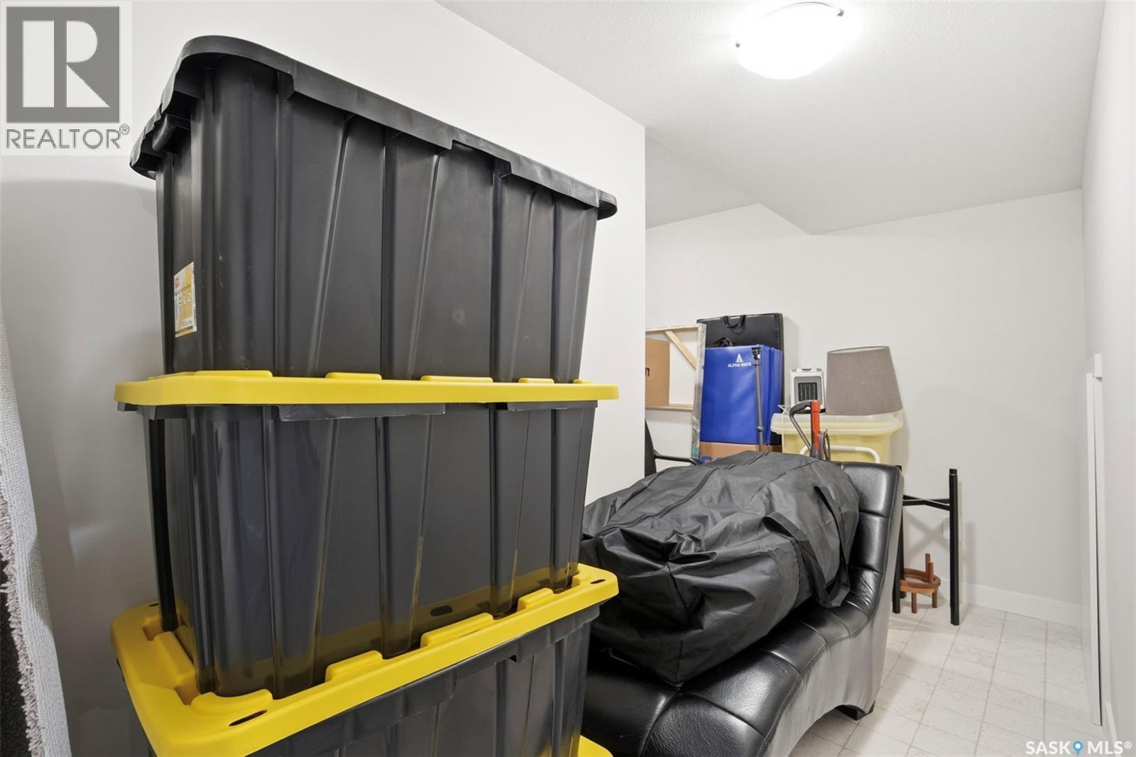 342 Stilling Manor, Saskatoon, SK - Indoor Photo Showing Other Room