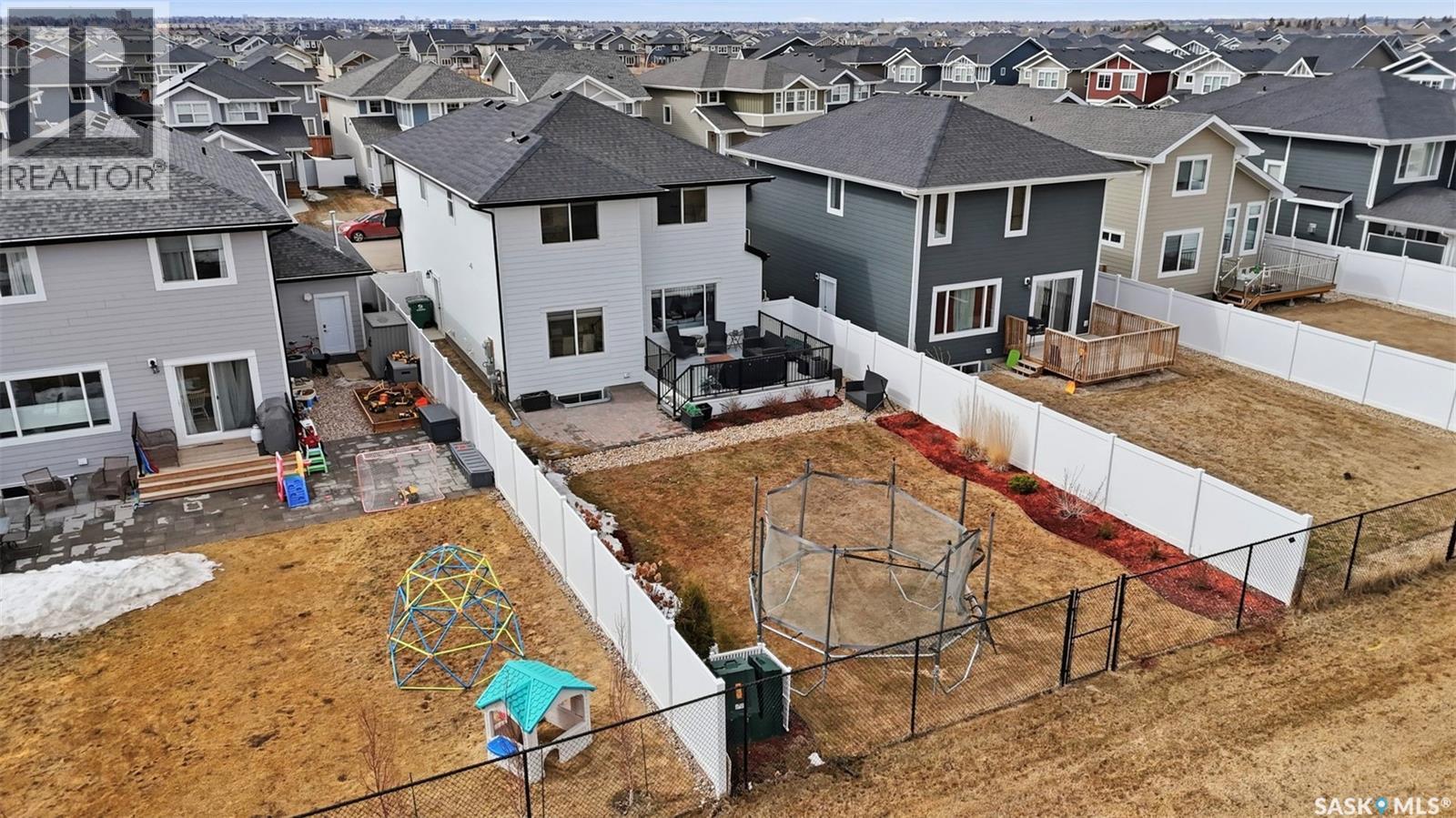 342 Stilling Manor, Saskatoon, SK - Outdoor With Deck Patio Veranda