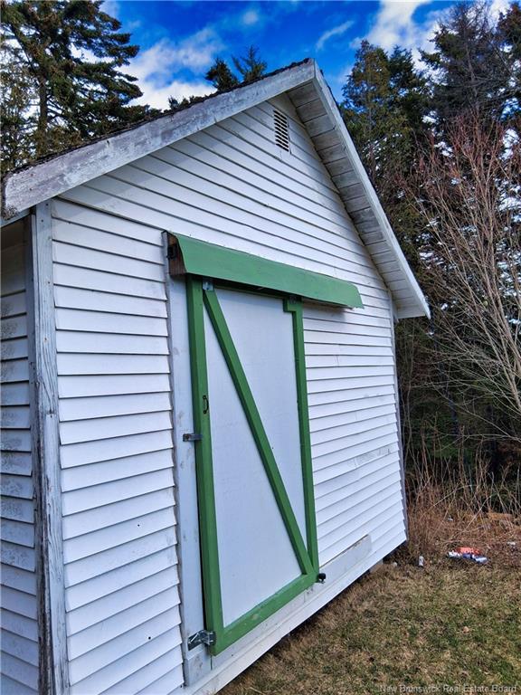 20 Back Rd, Wilsons Beach, NB