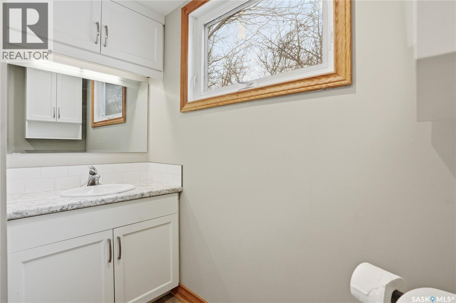 2338 Easthill, Saskatoon, SK - Indoor Photo Showing Bathroom