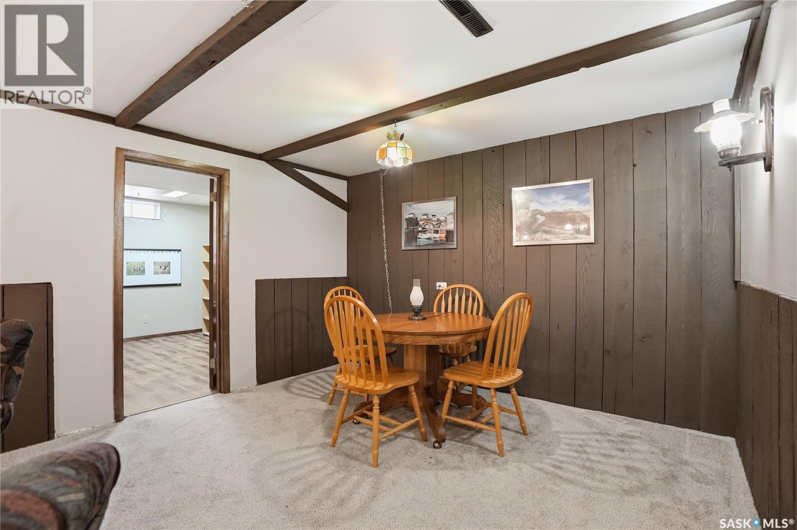 2338 Easthill, Saskatoon, SK - Indoor