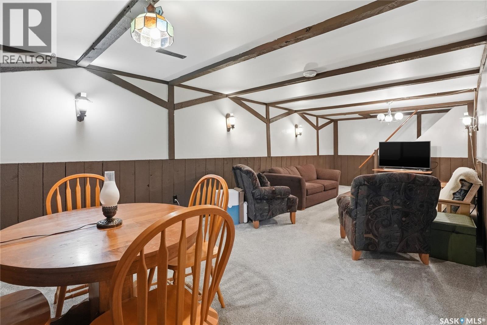 2338 Easthill, Saskatoon, SK - Indoor Photo Showing Dining Room
