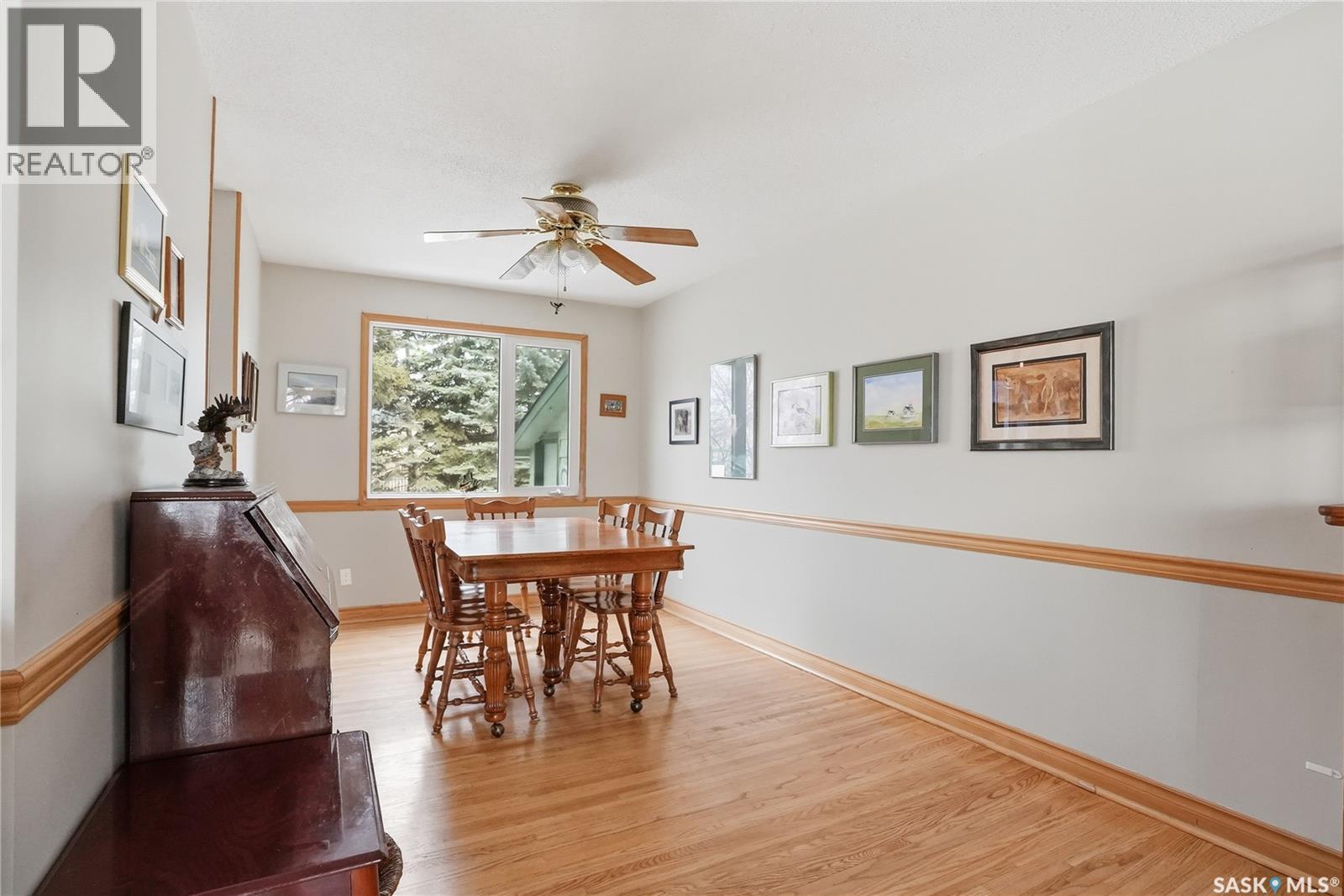 2338 Easthill, Saskatoon, SK - Indoor Photo Showing Dining Room