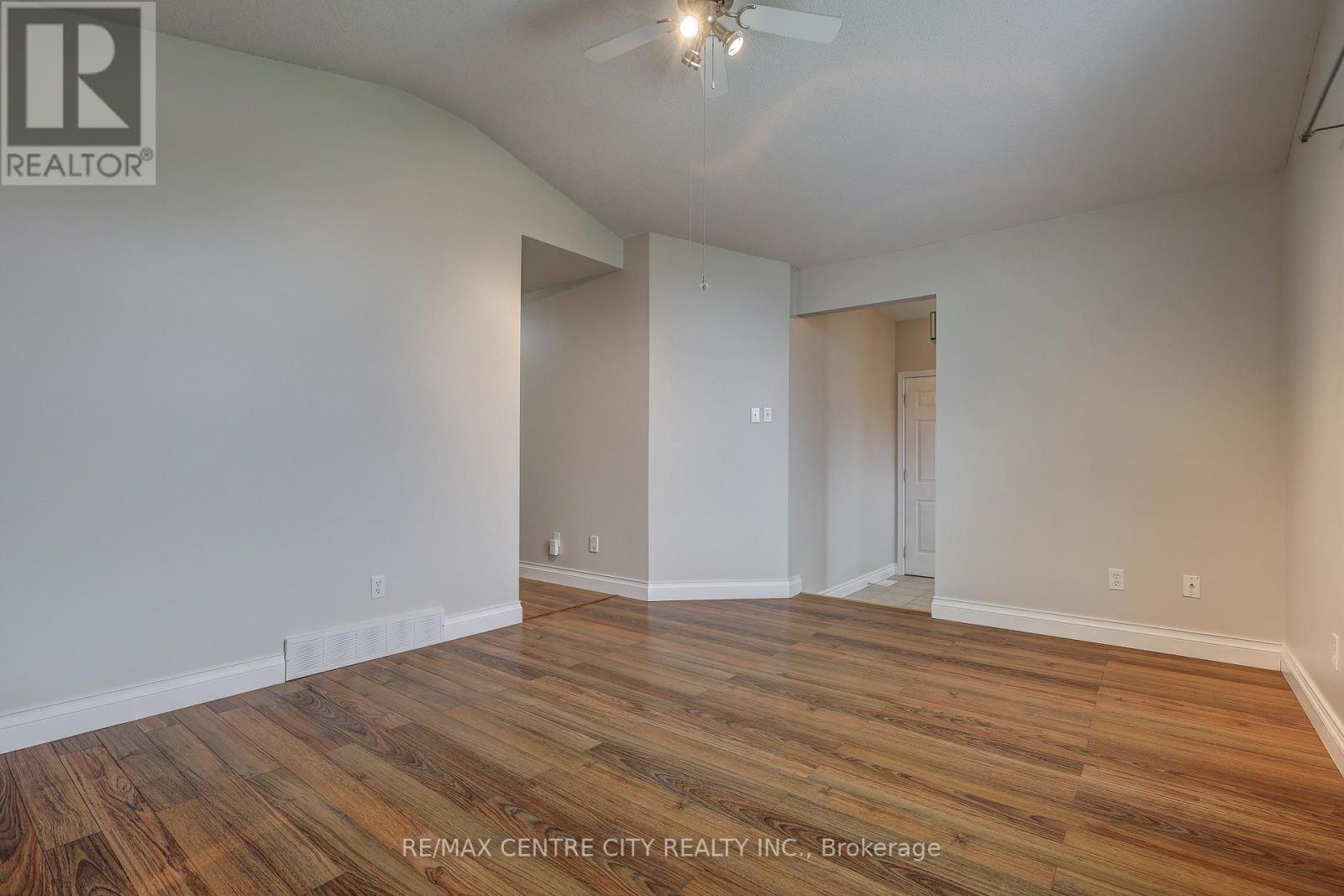 42 Oldewood Crescent, St. Thomas, ON - Indoor Photo Showing Other Room