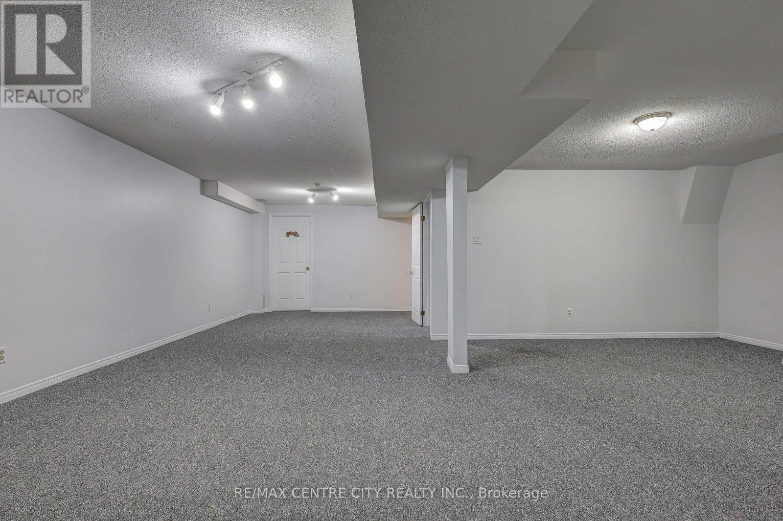 42 Oldewood Crescent, St. Thomas, ON - Indoor Photo Showing Other Room