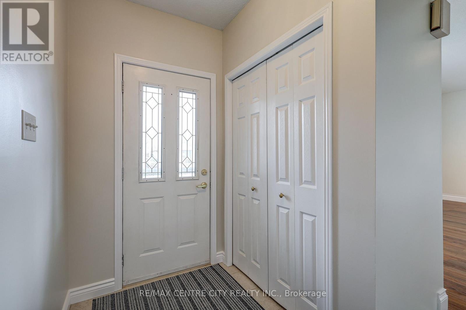 42 Oldewood Crescent, St. Thomas, ON - Indoor Photo Showing Other Room