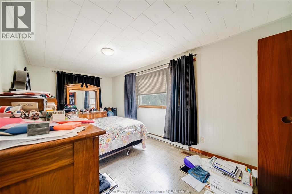 3985 Roseland Drive Unit# E, Windsor, ON - Indoor Photo Showing Bedroom